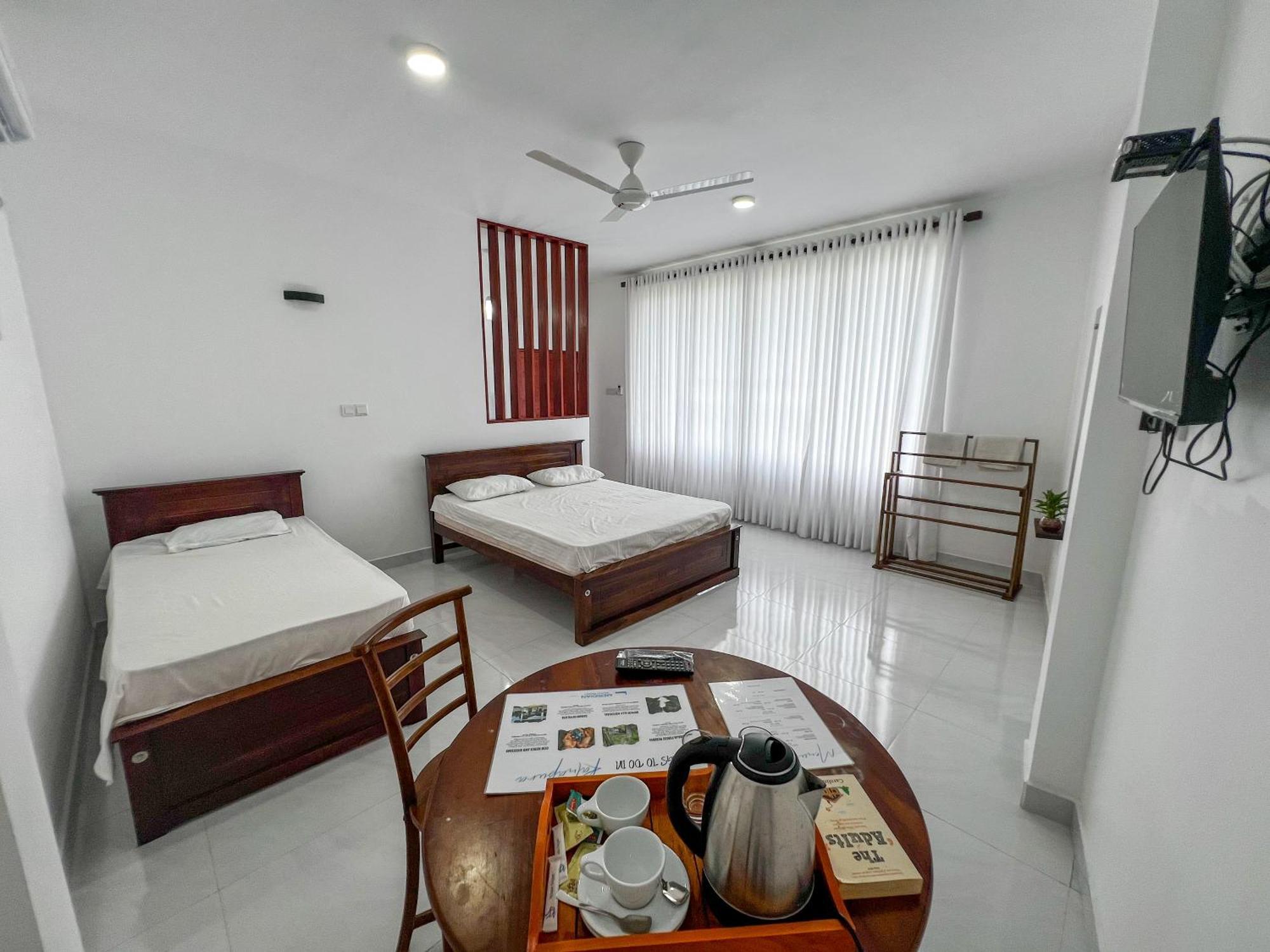Meridian Holiday Resort Ratnapura Buitenkant foto